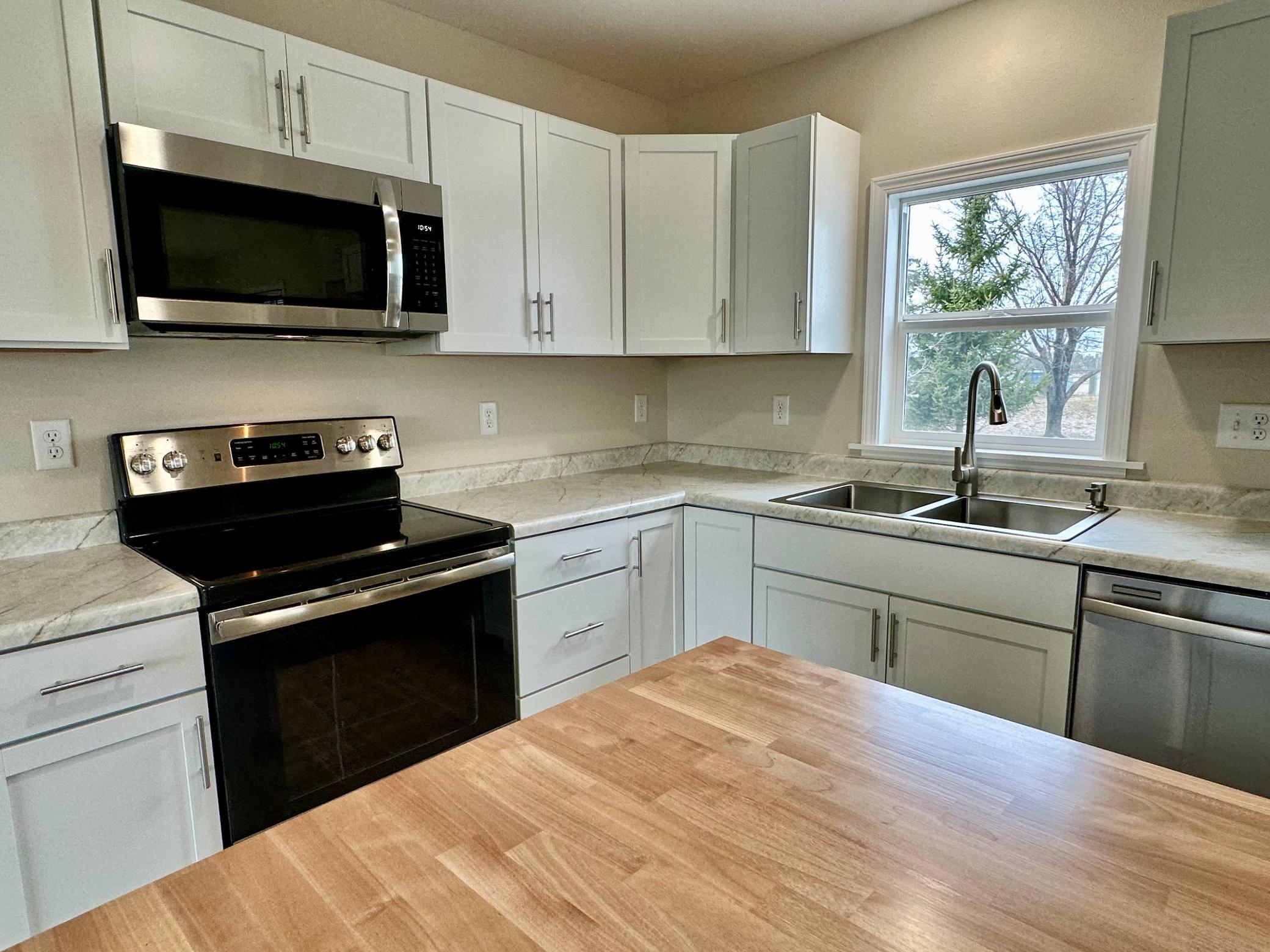 924 Colfax Avenue Southwest Wadena, MN 56482 - Photo 13 of 33