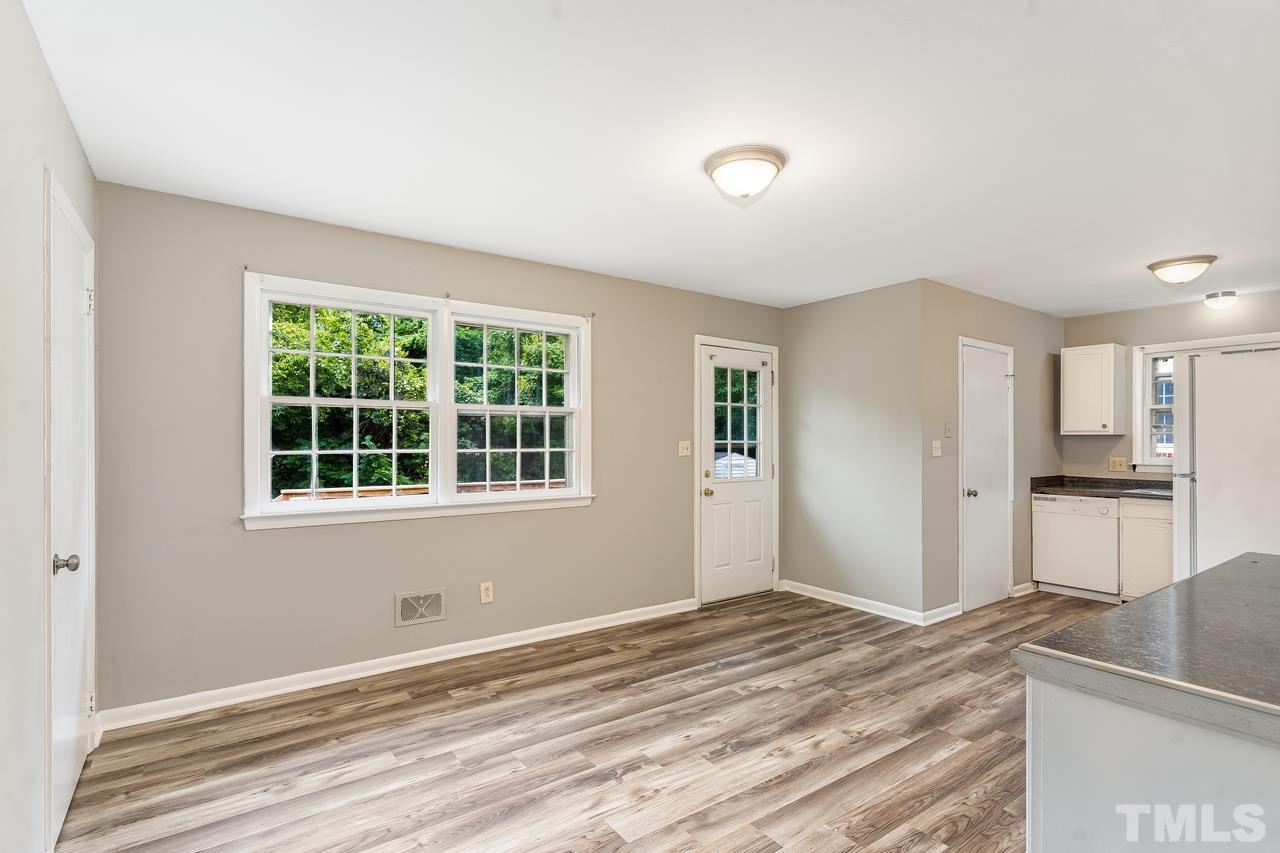 1344 Marlborough Road Raleigh, NC 27610 - Photo 24 of 28