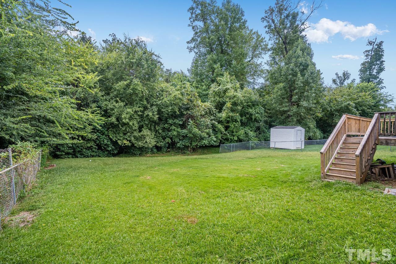 1344 Marlborough Road Raleigh, NC 27610 - Photo 9 of 28