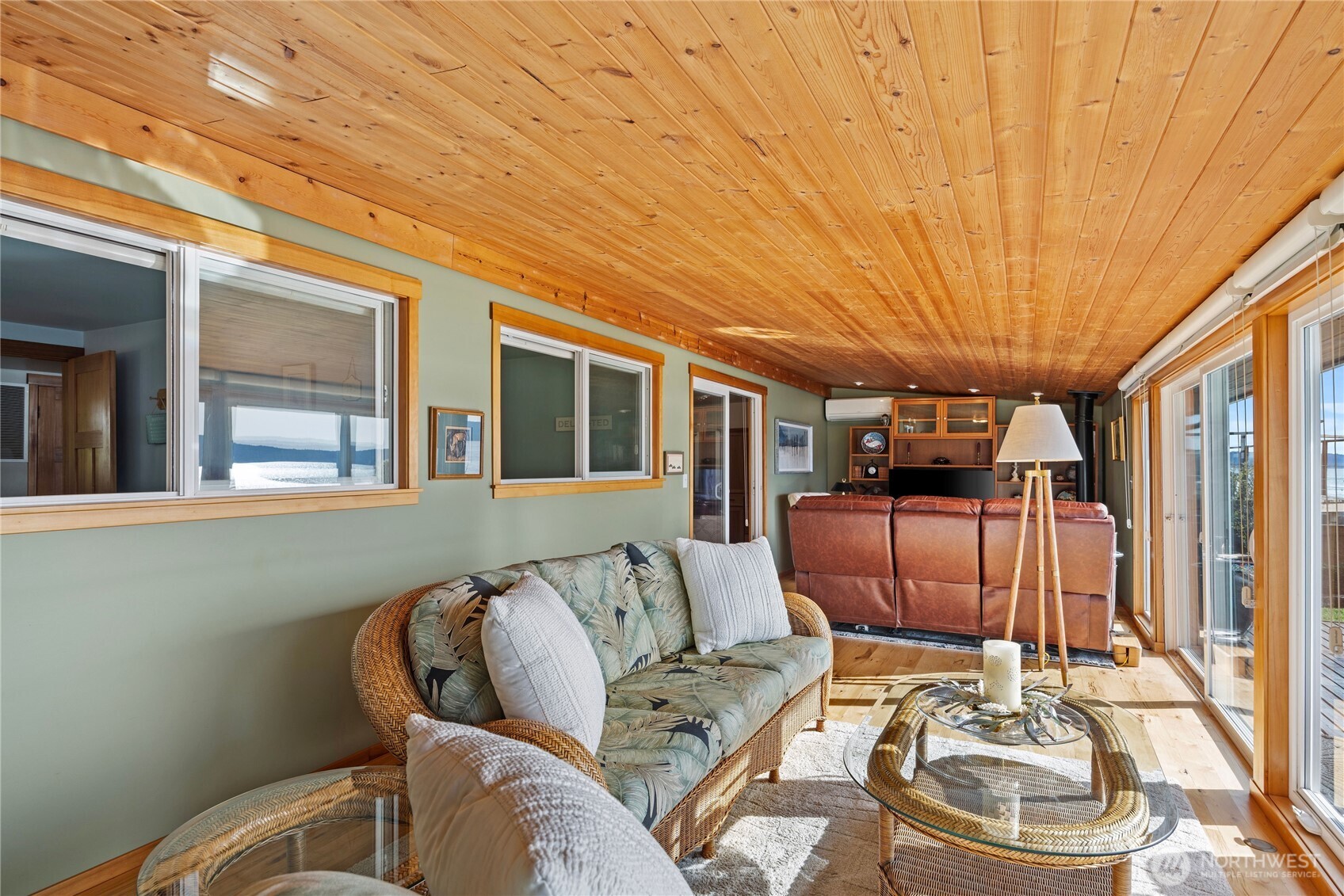 18511 Northeast North Shore Road Tahuya, WA 98588 - Photo 8 of 40