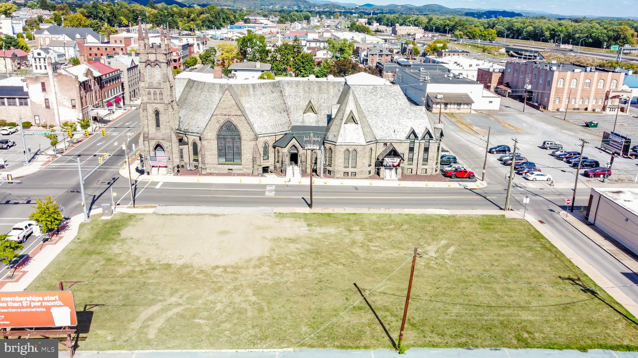 52 East 3rd Street Williamsport, PA 17701 - Photo 3 of 4