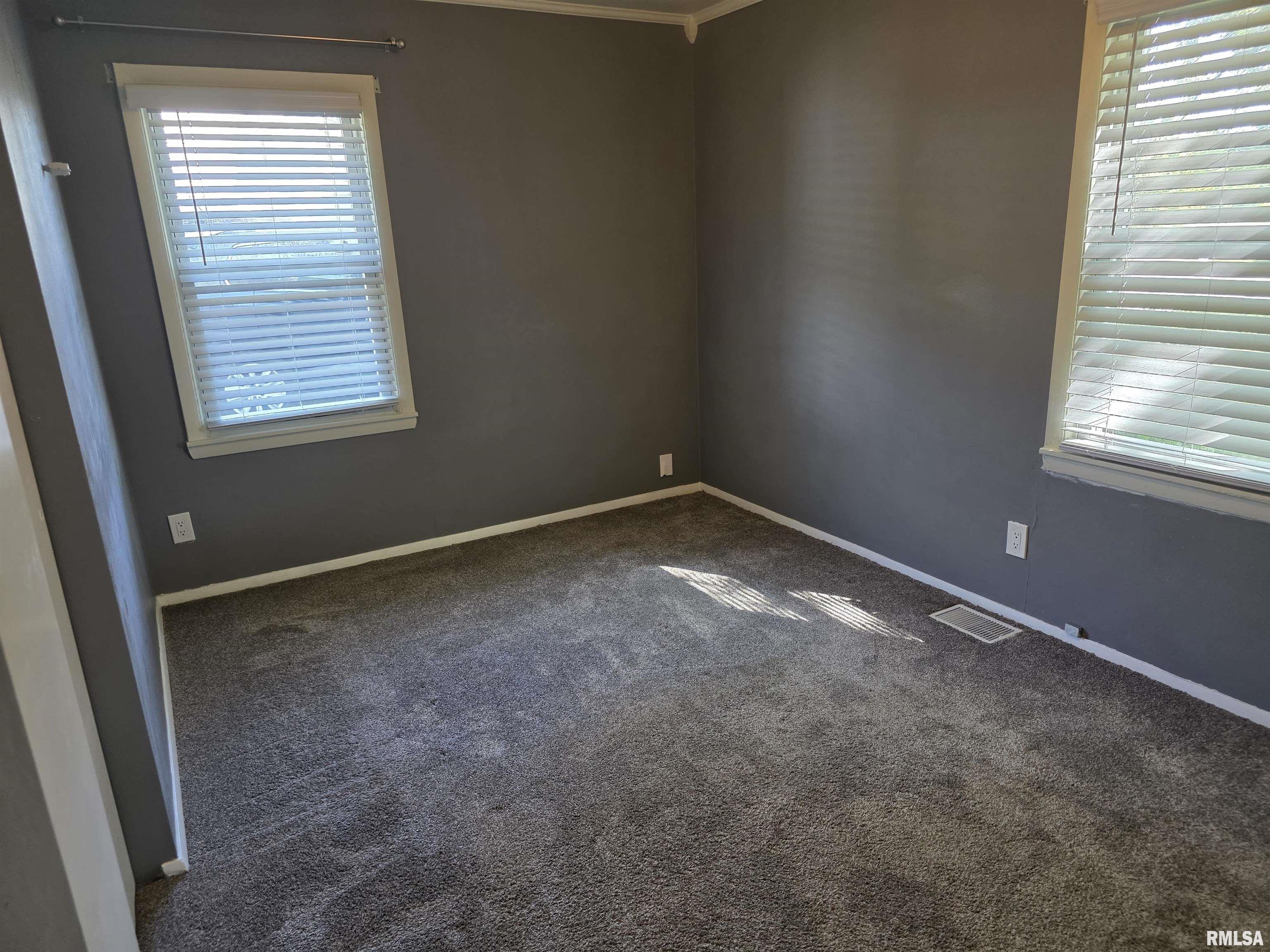 5225 North Hamilton Road Peoria, IL 61614 - Photo 23 of 39 Gallery Image 23