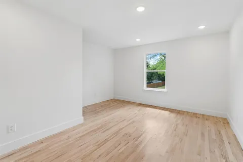 $525,000 | 416 South Elm Street, Sherman, TX 75090