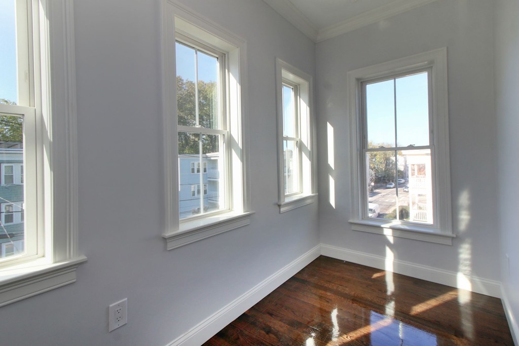 74 Brookley Road, Unit 3 Boston, MA 02130 - Photo 4 of 21