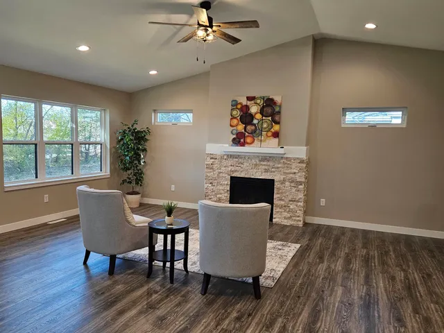 $544,900 | 535 Wooden Shoe Court, La Valle, WI 53941