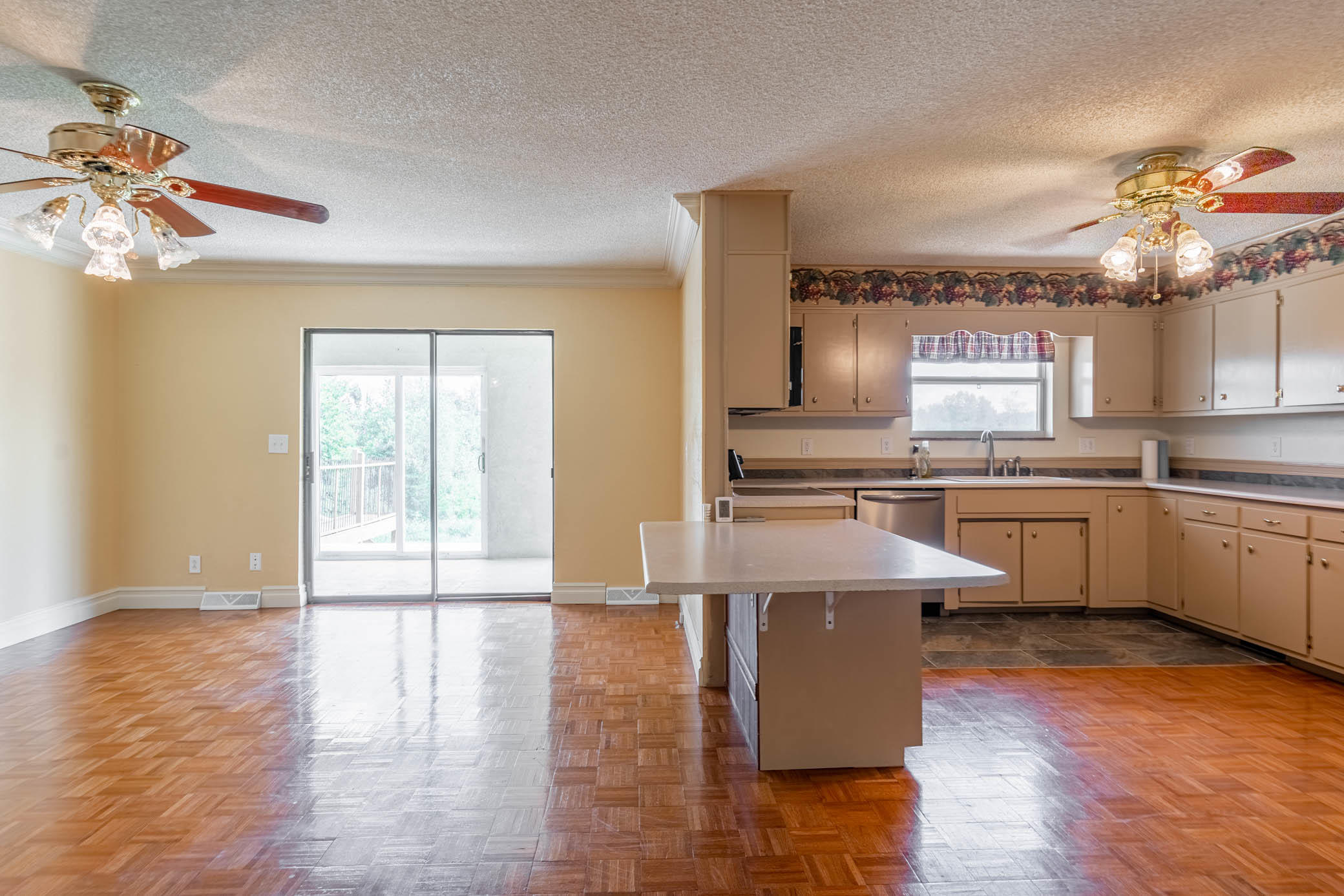 200 Evans Road Greenback, TN 37742 - Photo 4 of 33 kitchen and dining