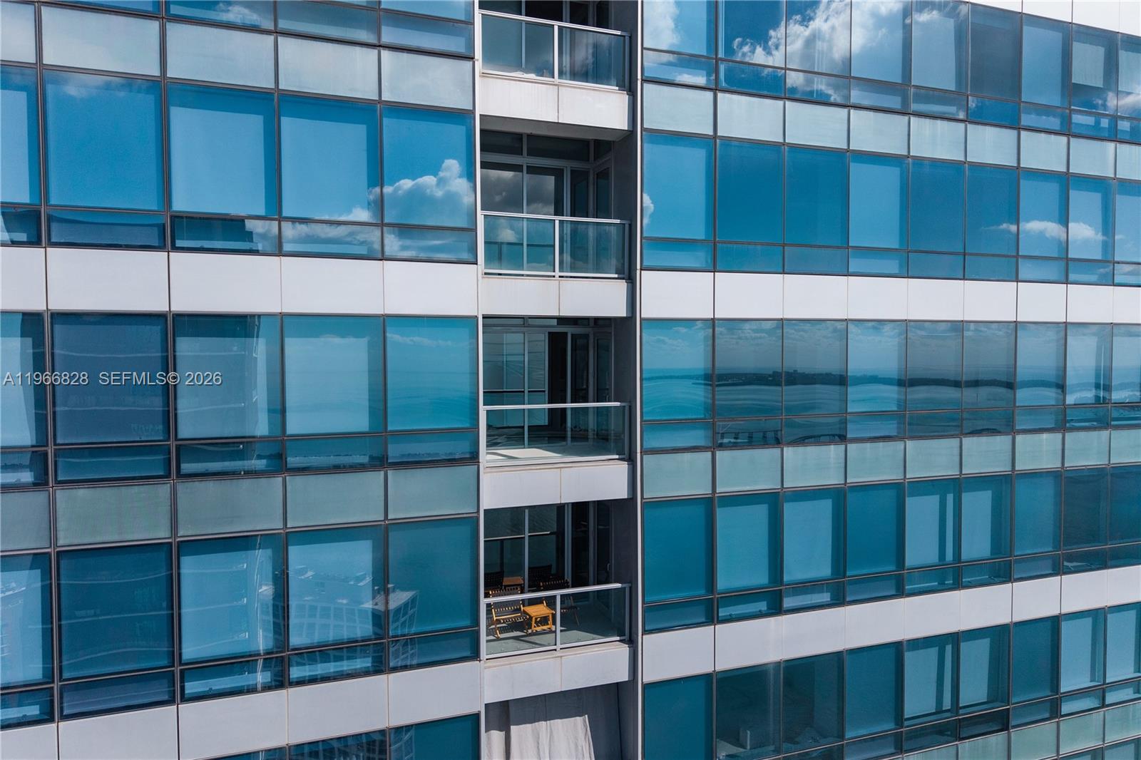 1425 Brickell Avenue, Unit 57A Miami, FL 33131 - Photo 29 of 35 a view of a balcony