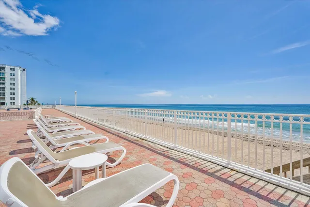 $10,000 | 3460 South Ocean Boulevard, Unit 3120, Palm Beach, FL 33480