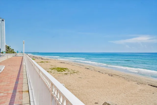 $10,000 | 3460 South Ocean Boulevard, Unit 3120, Palm Beach, FL 33480