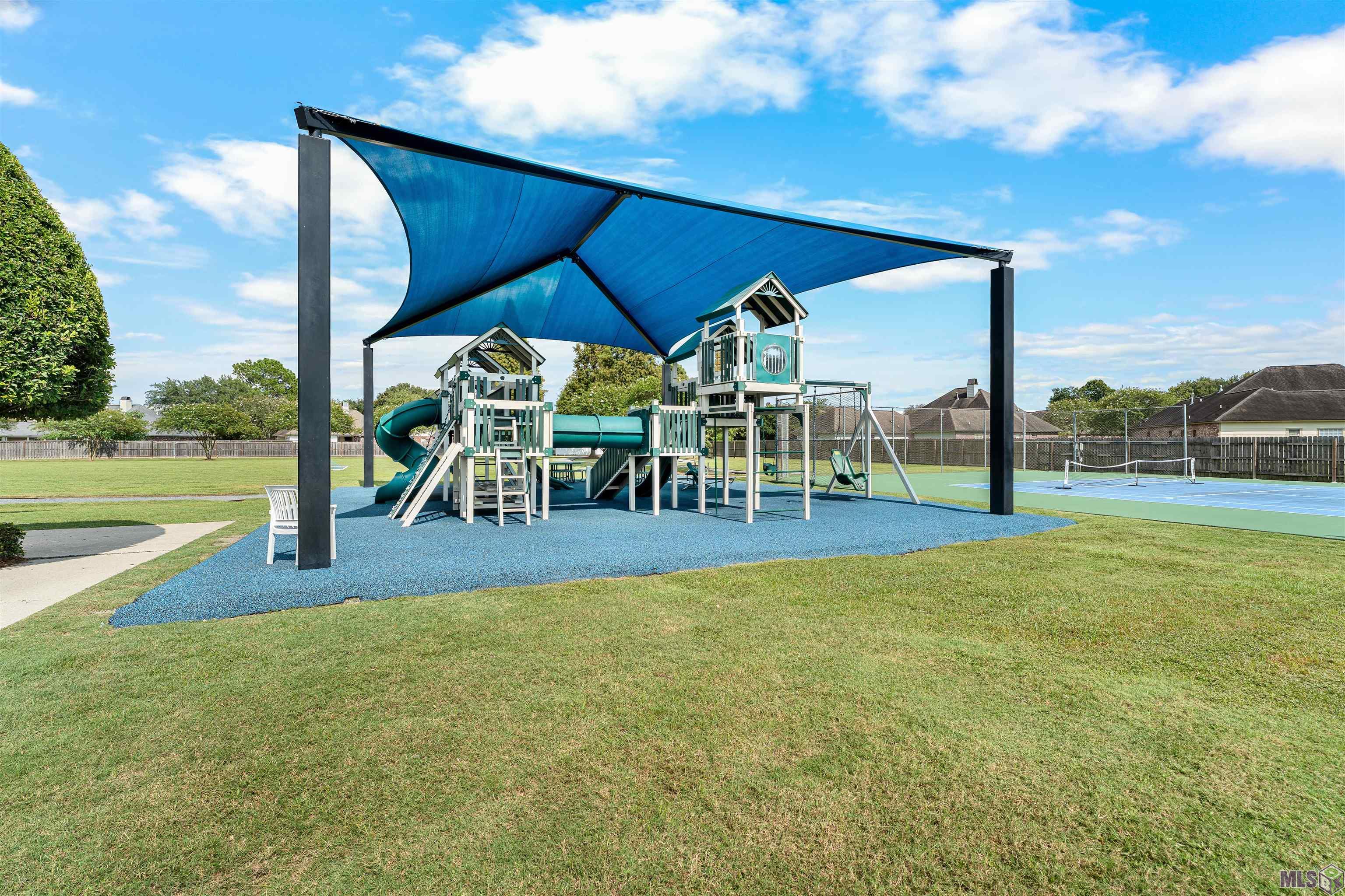 10341 Springtree Avenue Baton Rouge, LA 70810 - Photo 22 of 39 Shaded community playground