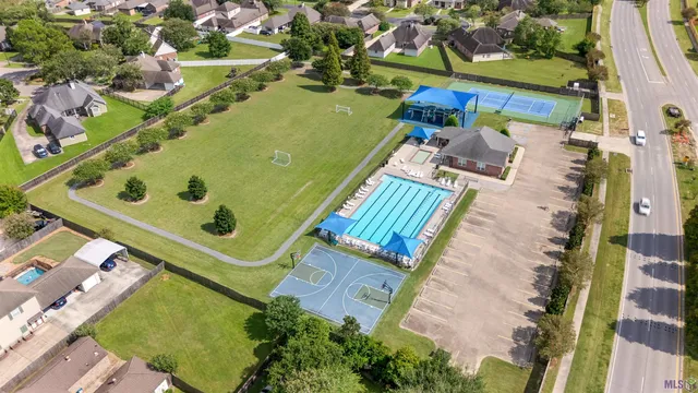 $350,000 | 10341 Springtree Avenue, Baton Rouge, LA 70810