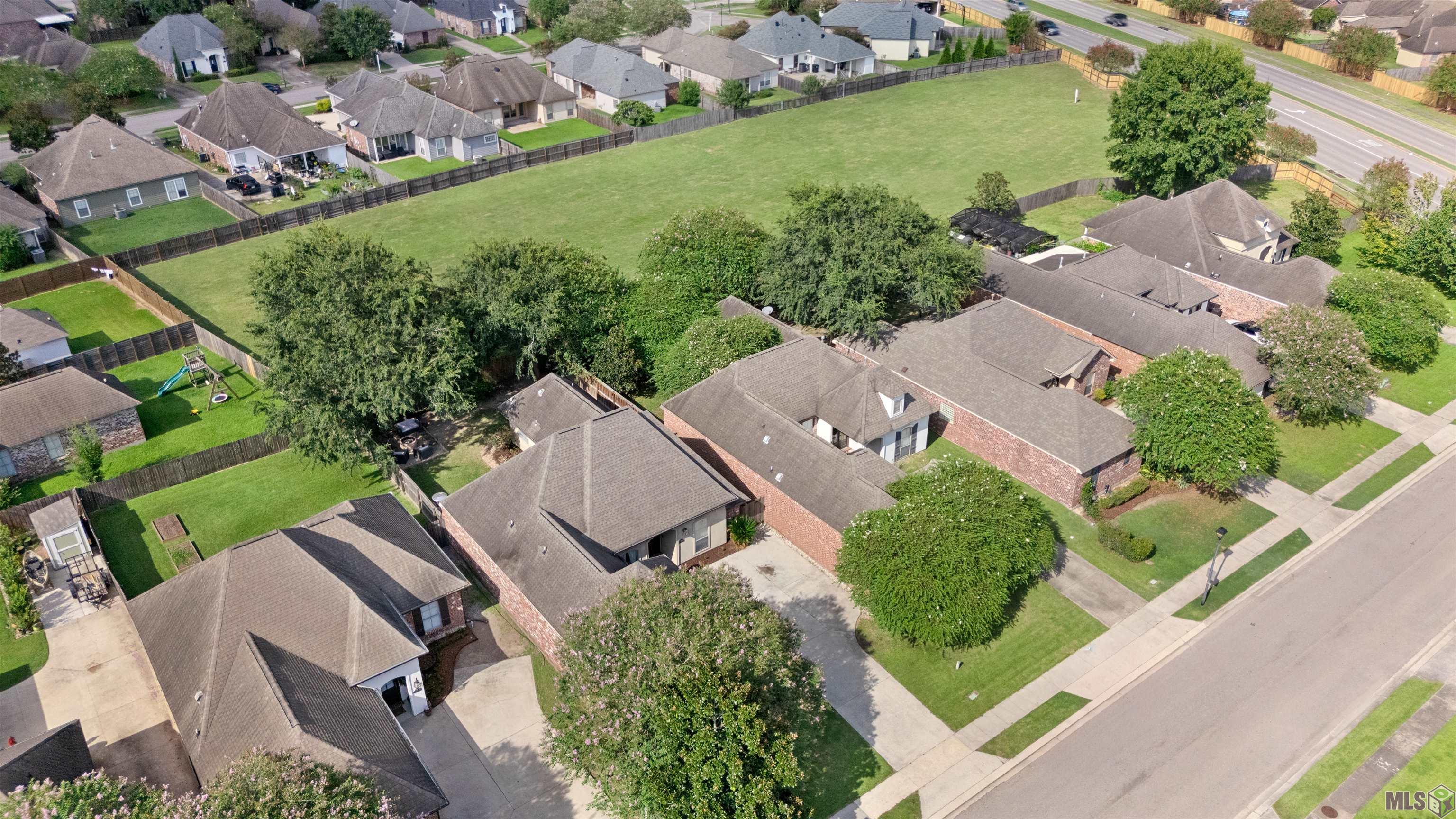 10341 Springtree Avenue Baton Rouge, LA 70810 - Photo 32 of 39