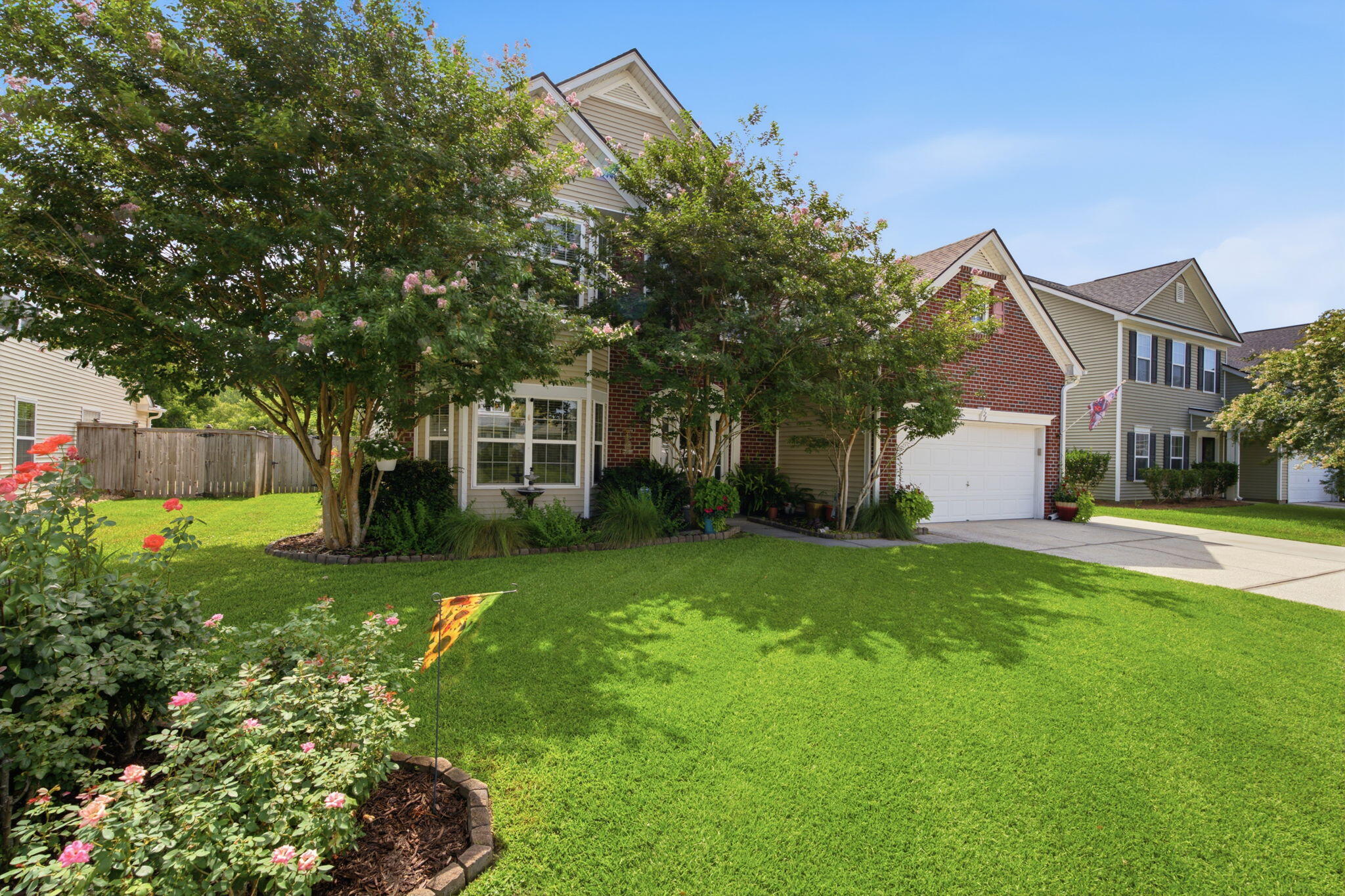 128 Charlesfort Way Moncks Corner, SC 29461 - Photo 5 of 65 Well Maintained