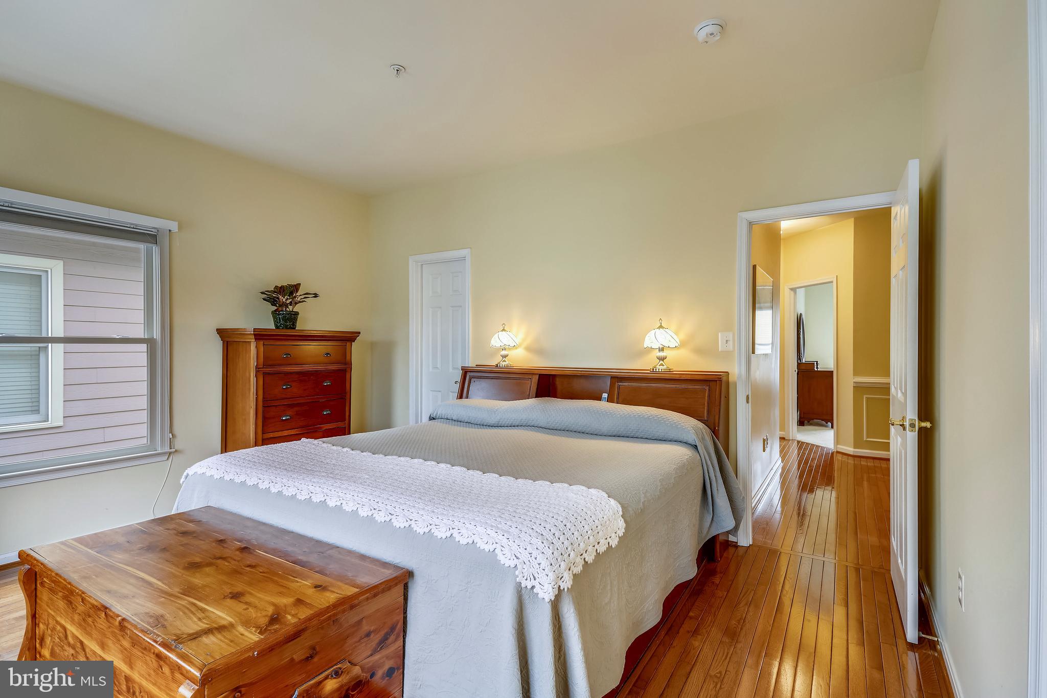362 Hart Road Gaithersburg, MD 20878 - Photo 12 of 58 Master Suite