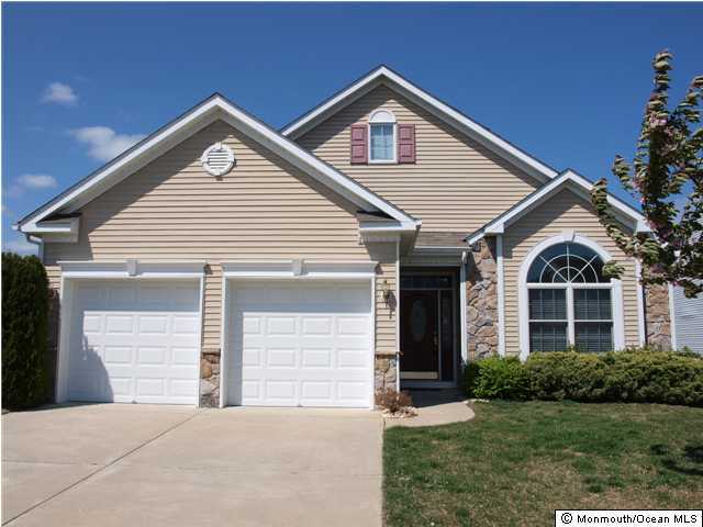 53 Pancoast Road Waretown, NJ 08758 - Photo 1 of 15 Primary Photo