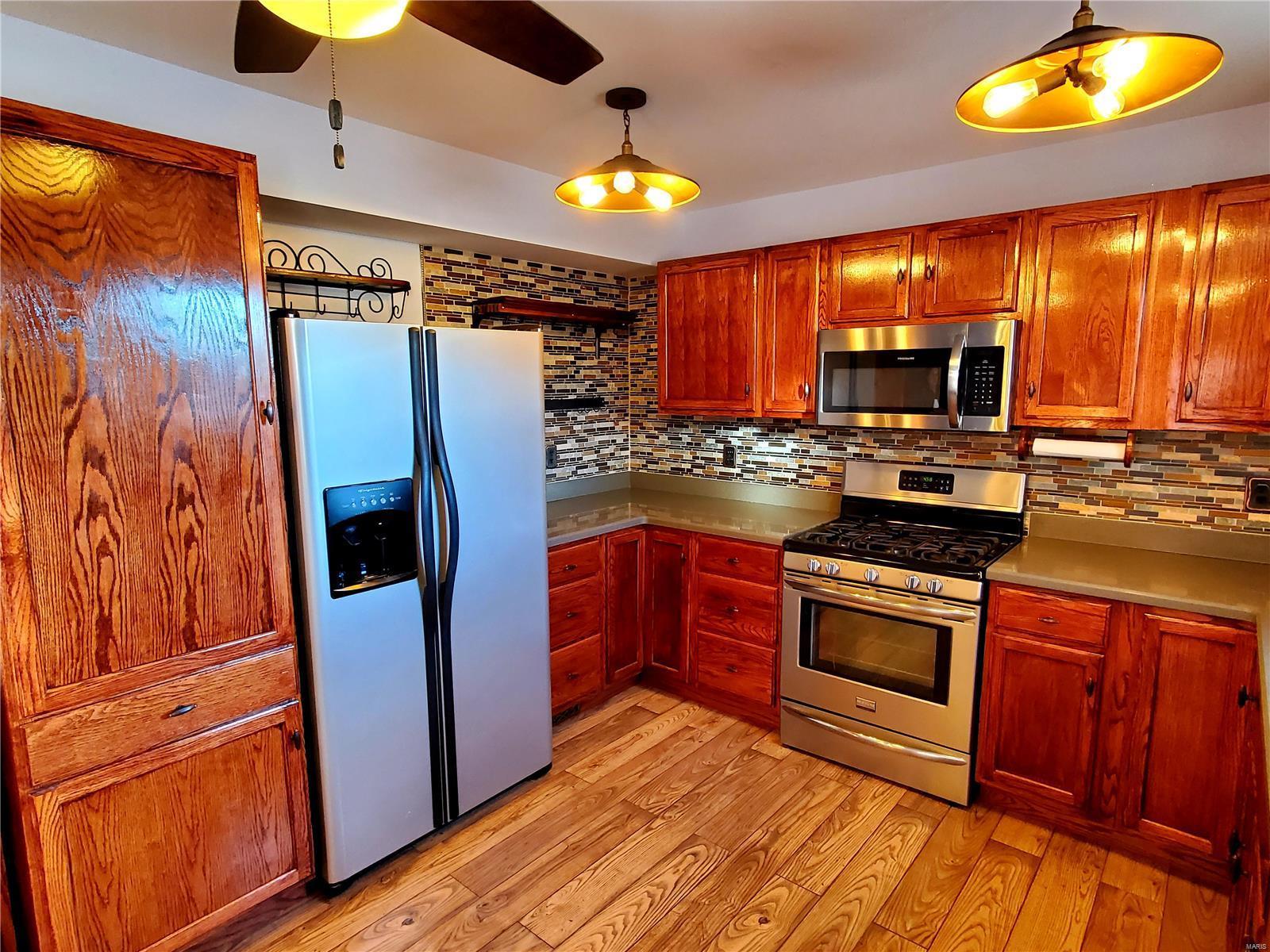 15265 North Humbert Road Brighton, IL 62012 - Photo 8 of 32