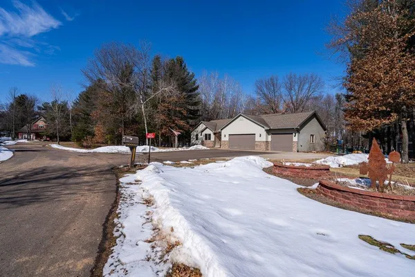 $436,900 | N8056 575th Street, Menomonie, WI 54751