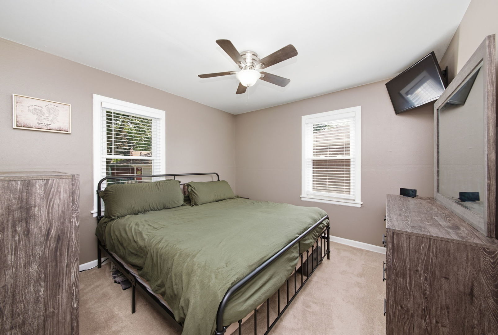 1523 North Rohde Avenue Berkeley, IL 60163 - Photo 8 of 17 Gallery Image 8