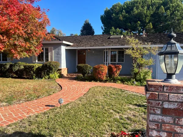 $4,700,000 | 493 Casita Way, Los Altos, CA 94022