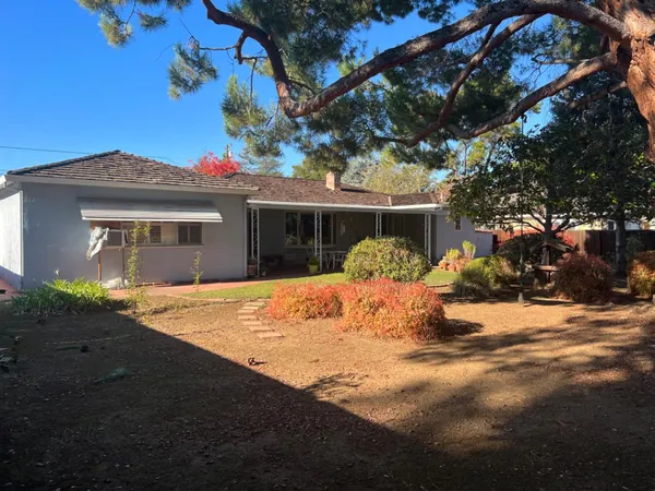 $4,700,000 | 493 Casita Way, Los Altos, CA 94022