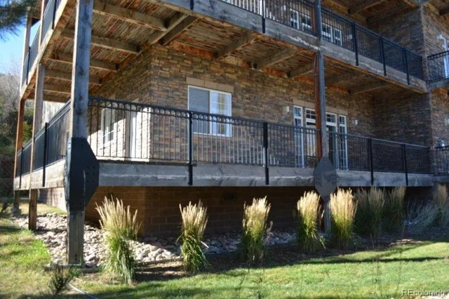 $3,000 | 6000 West Floyd Avenue, Unit 116, Denver, CO 80227