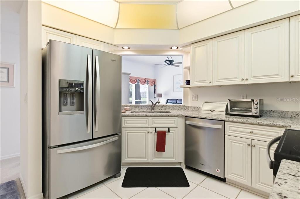 6640 Pineview Terrace, Unit 6640 Bradenton, FL 34203 - Photo 18 of 80