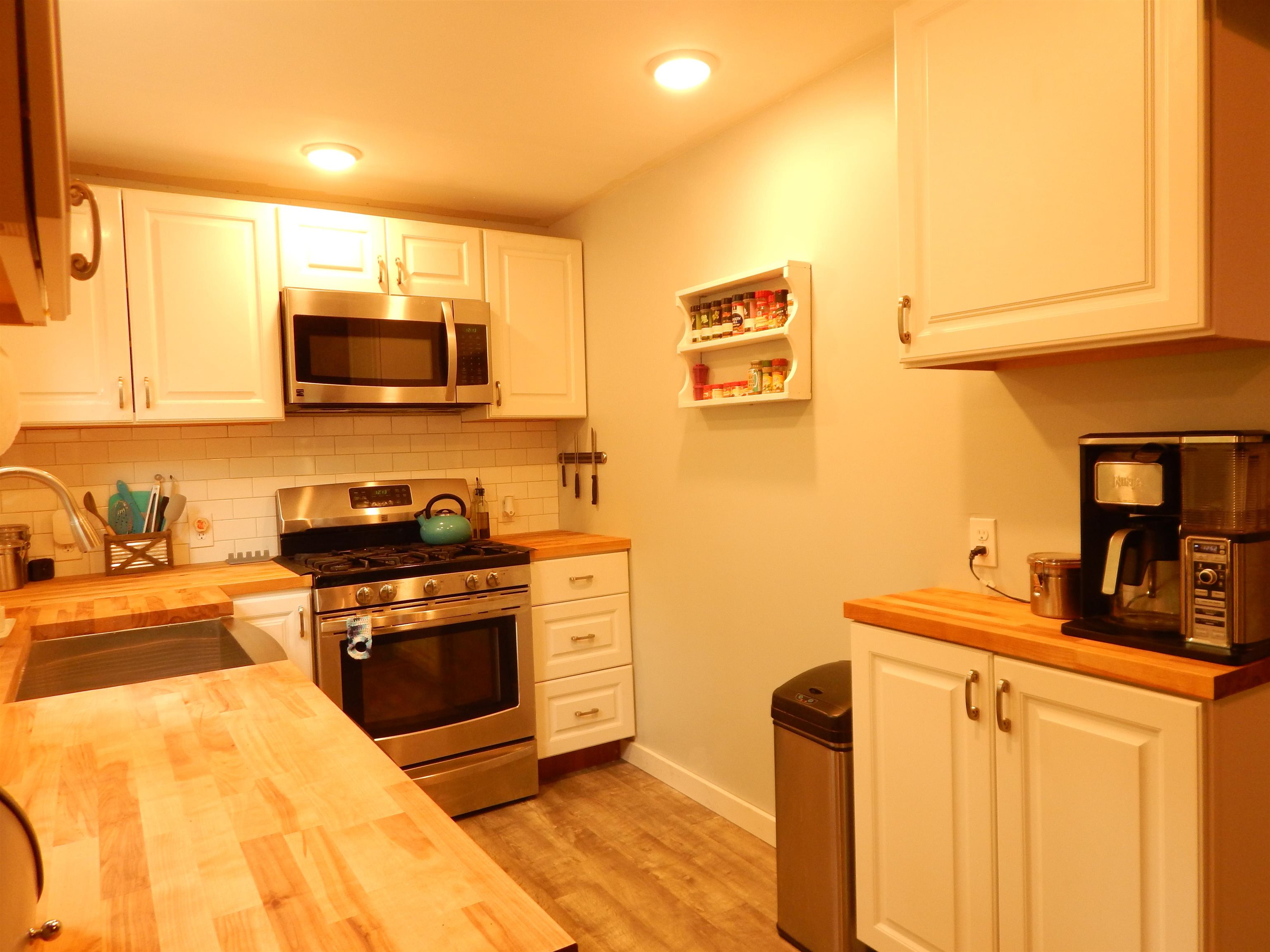 103 Beane Road Huntington, VT 05462 - Photo 8 of 31 Gallery Image 8