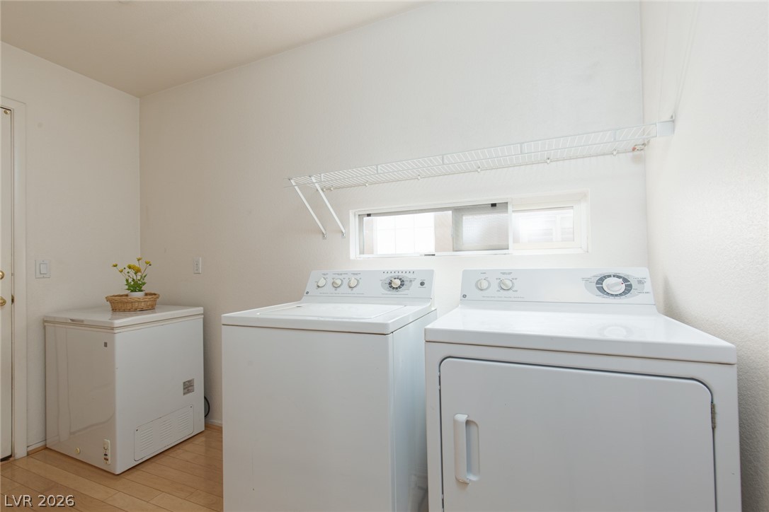 7607 Starshell Point Court Las Vegas, NV 89139 - Photo 12 of 29