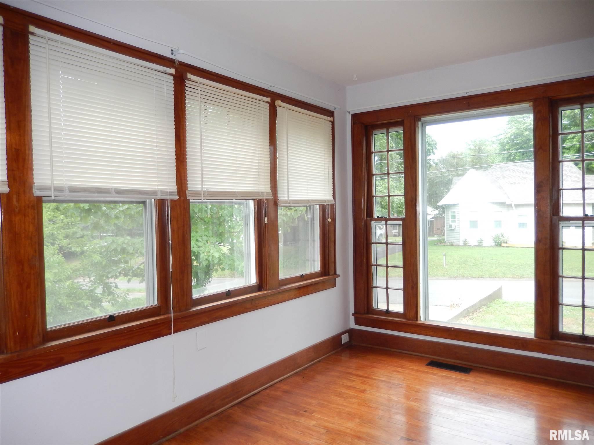 127 George Street Anna, IL 62906 - Photo 11 of 27 Gallery Image 11
