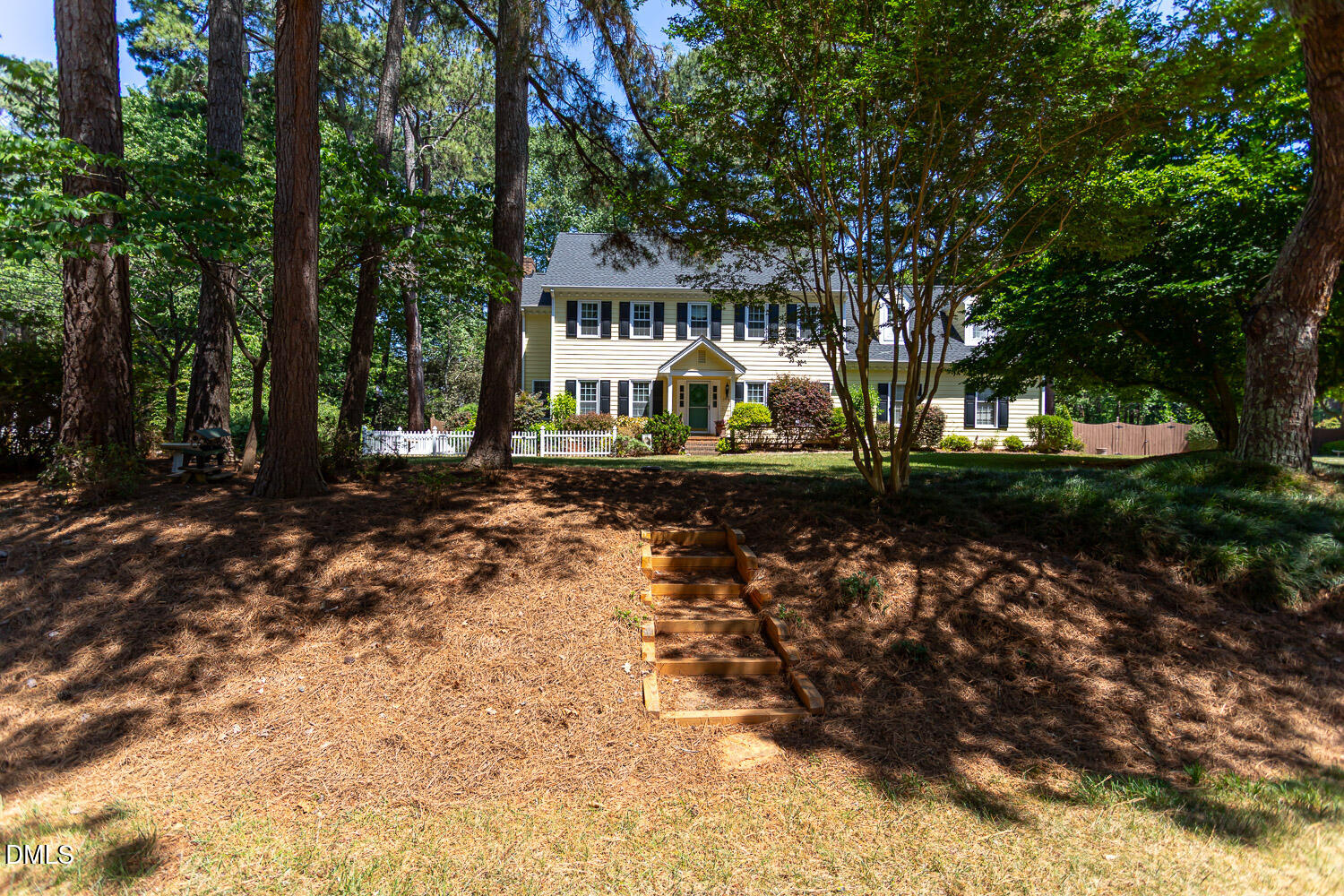 2708 Vestry Way Raleigh, NC 27613 - Photo 4 of 52 watson-2708-vestry-41