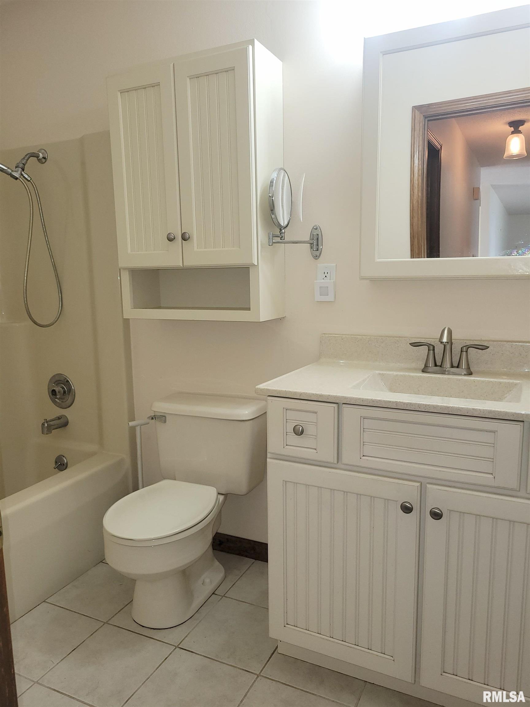 120 Agustus Lane Springfield, IL 62703 - Photo 20 of 24