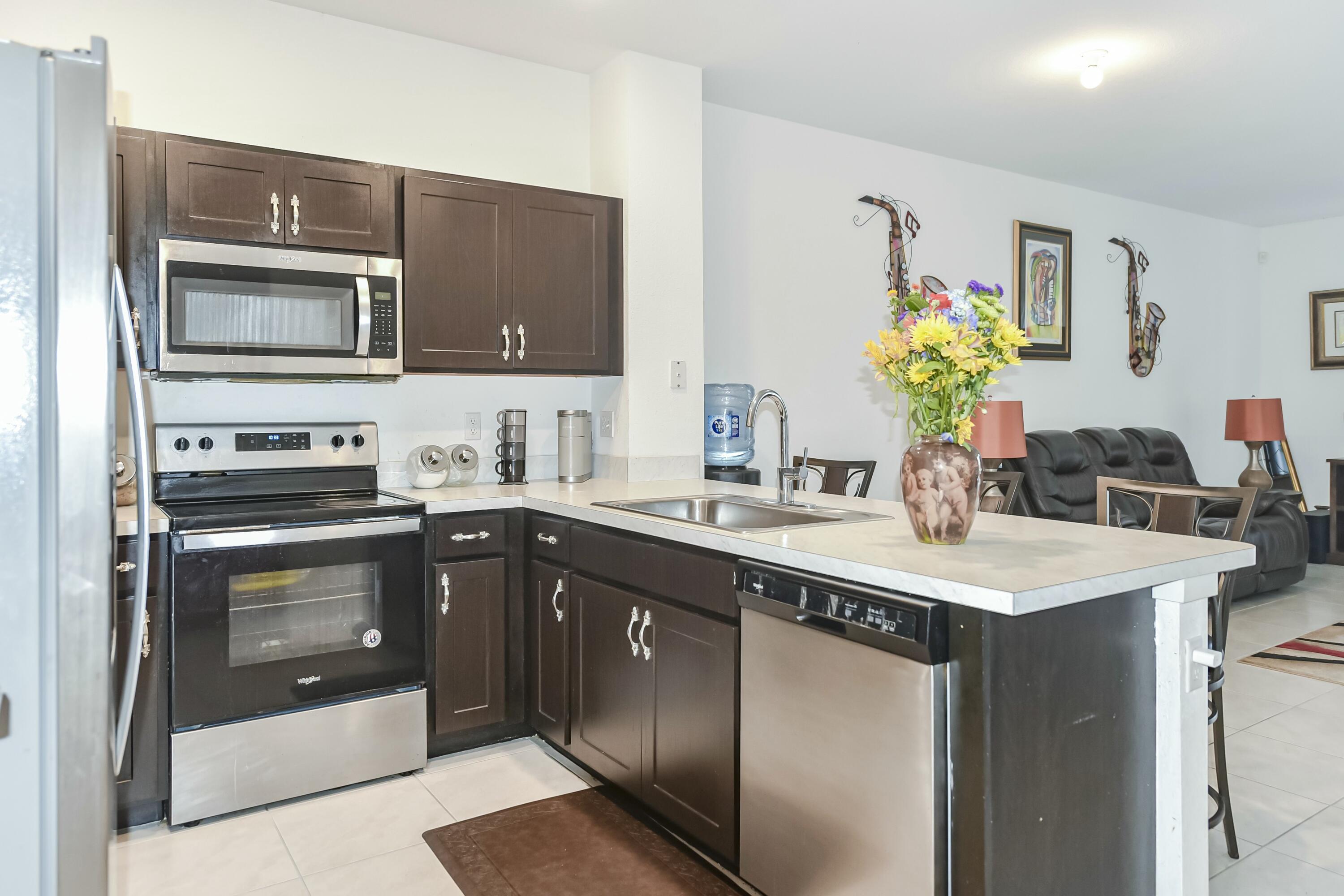 205 Bandol Street Riviera Beach, FL 33404 - Photo 17 of 46 tempImagecdU2Bs