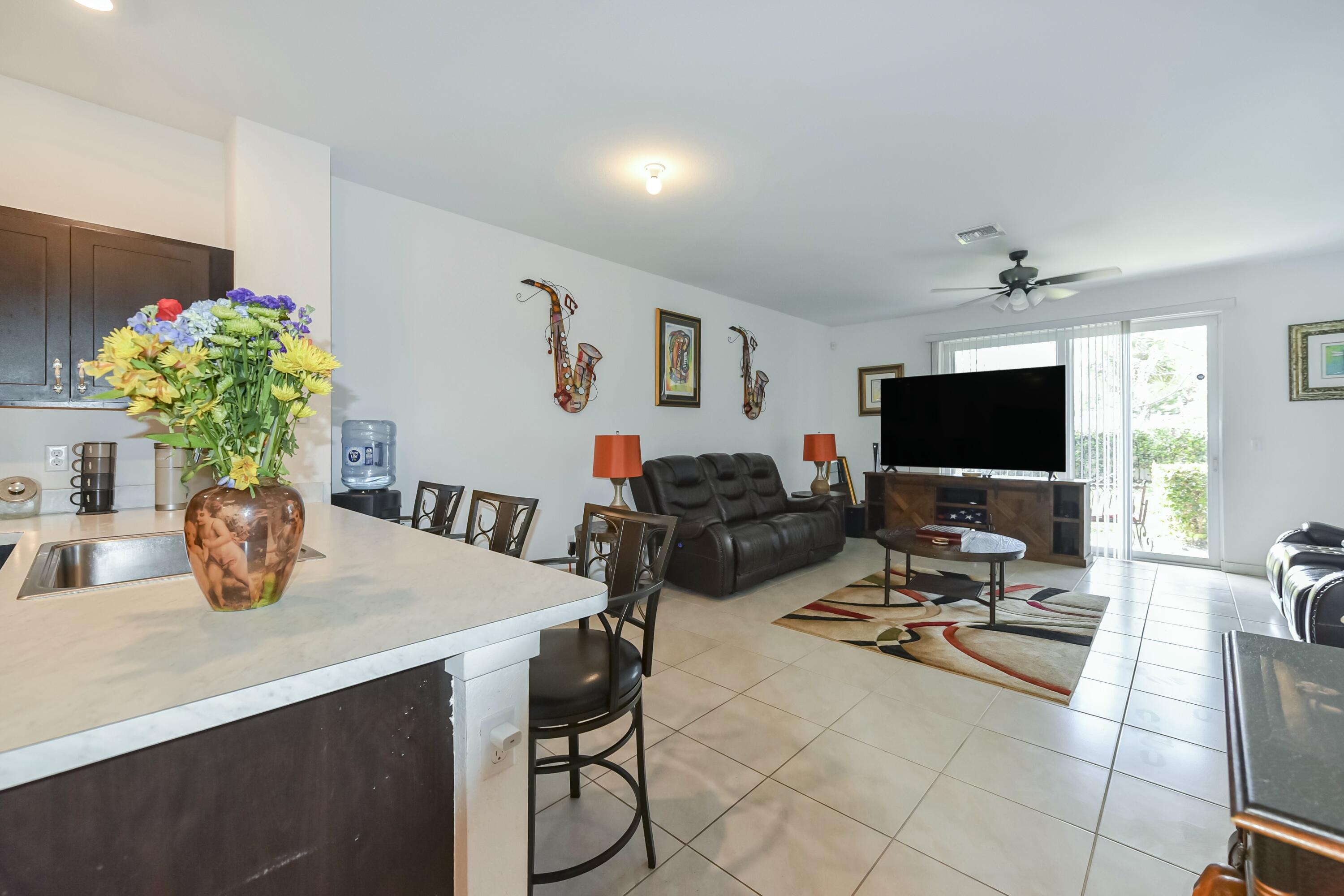 205 Bandol Street Riviera Beach, FL 33404 - Photo 18 of 46 tempImage8saBXp