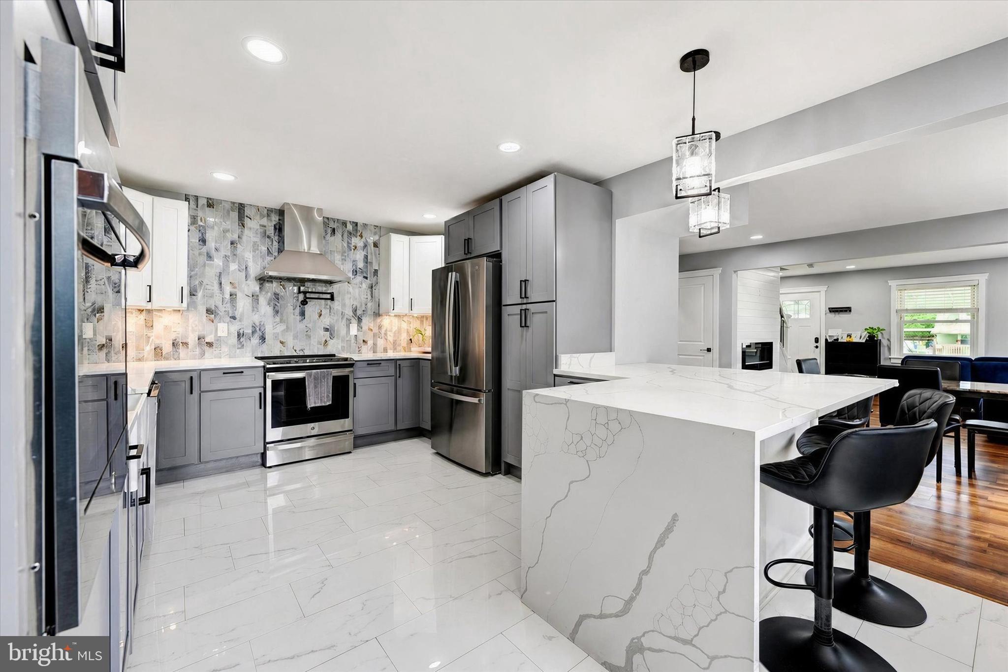 1806 Middleborough Road Baltimore, MD 21221 - Photo 4 of 16