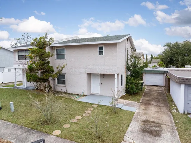 $2,450 | 2078 Loma Linda Way North, Clearwater, FL 33763