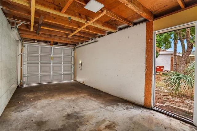 $2,450 | 2078 Loma Linda Way North, Clearwater, FL 33763