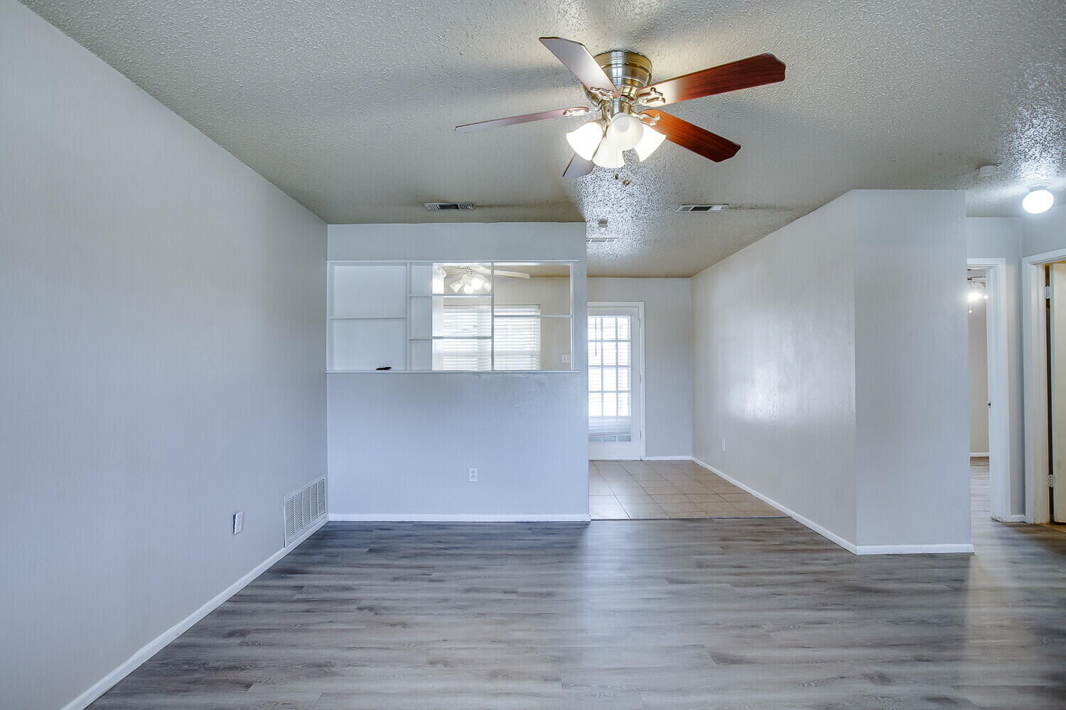 5236 96th Street Lubbock, TX 79424 - Photo 3 of 16 l-102