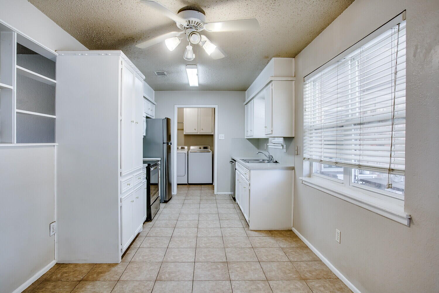 5236 96th Street Lubbock, TX 79424 - Photo 5 of 16 l-104