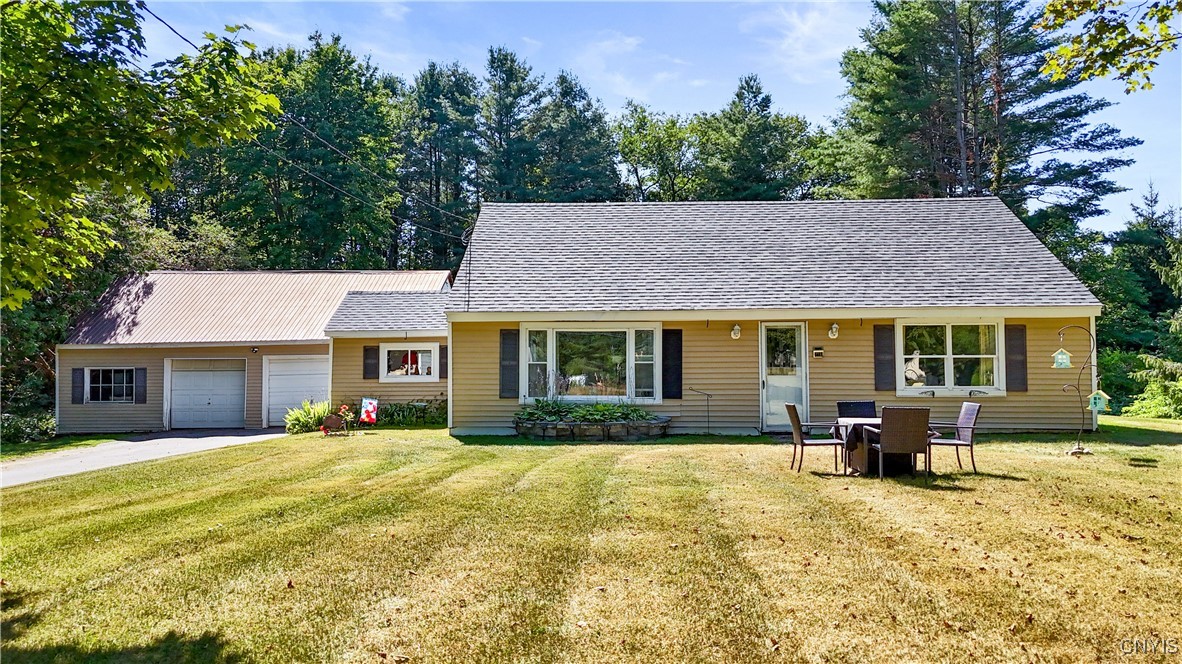 8461 West Thomas Street Rome, NY 13440 - Photo 1 of 1