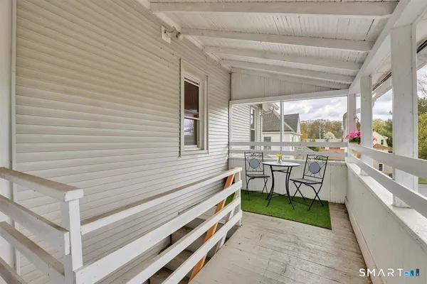 $2,000 | 36 School Street, Glastonbury, CT 06033