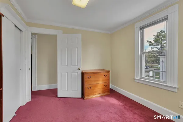 $2,000 | 36 School Street, Glastonbury, CT 06033