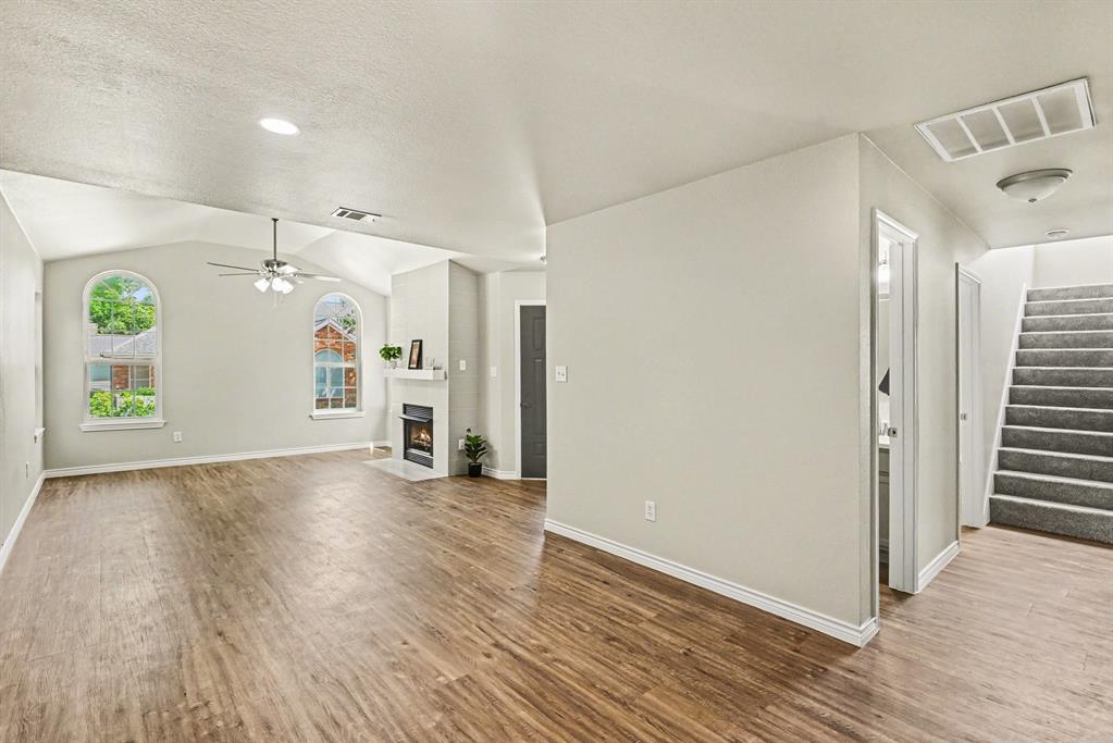 6113 Haley Lane Fort Worth, TX 76132 - Photo 11 of 38