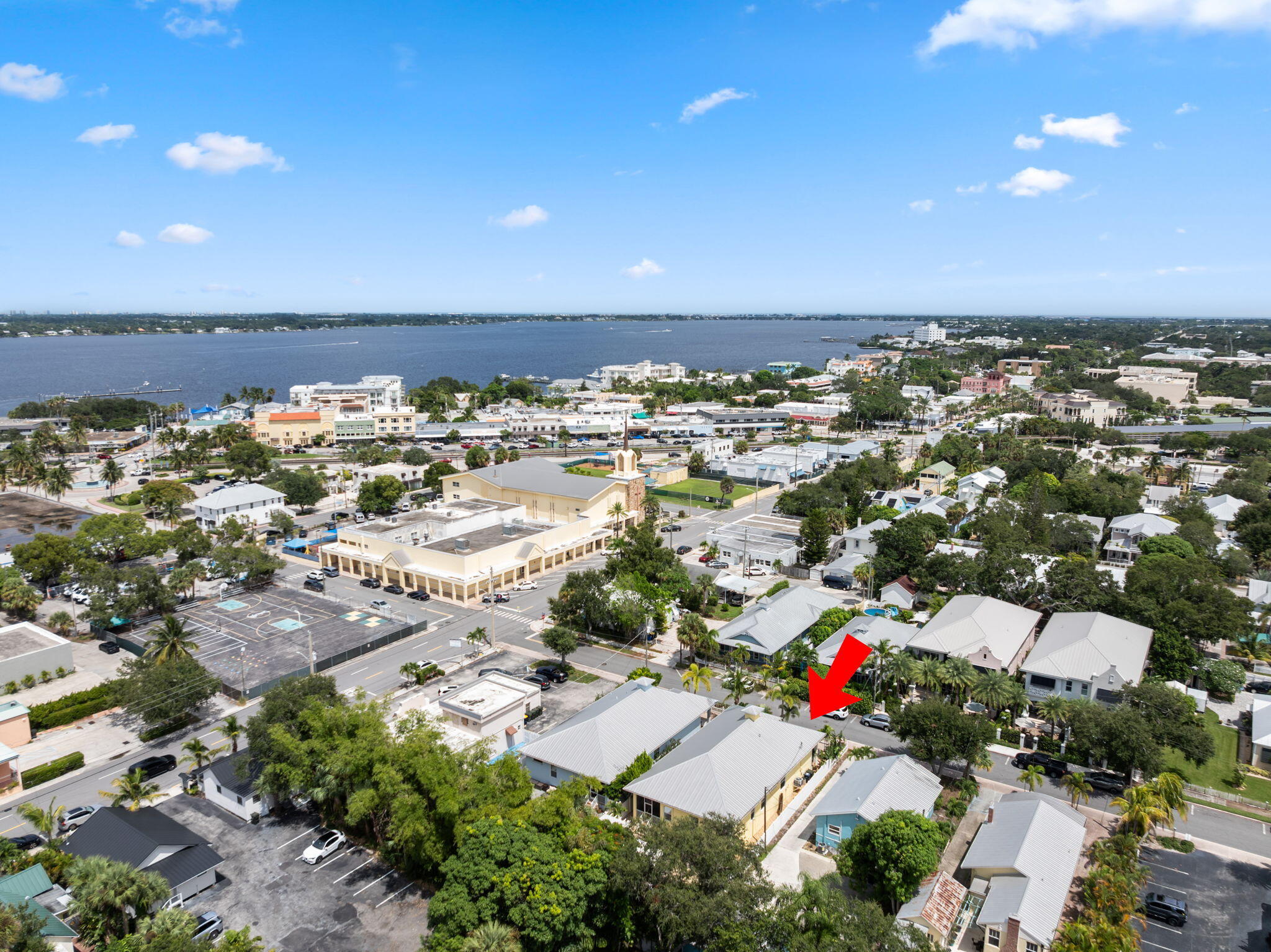 412 Southwest Akron Avenue Stuart, FL 34994 - Photo 4 of 60 14-web-or-mls-DJI_20250910021547_0961_D_