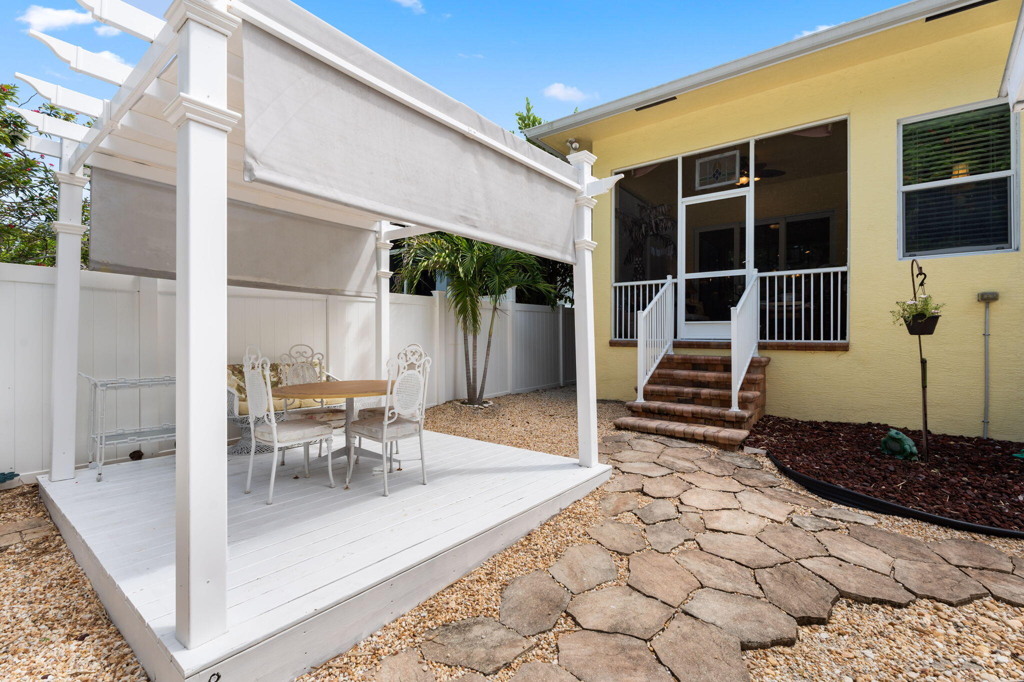 412 Southwest Akron Avenue Stuart, FL 34994 - Photo 44 of 60 40-web-or-mls-SMG00138