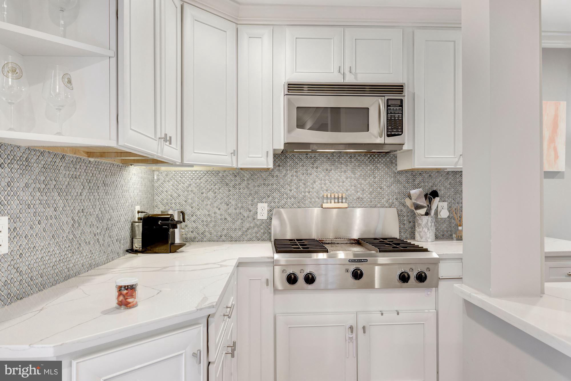 7004 Brookville Road Chevy Chase, MD 20815 - Photo 12 of 25 Gallery Image 12