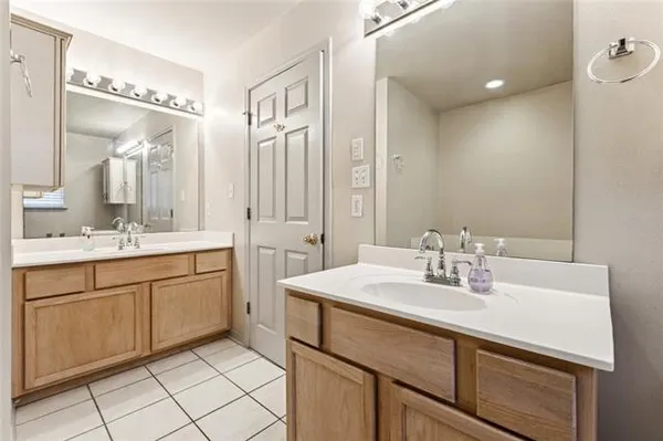$239,900 | 2126 Gen Collins Avenue, New Orleans, LA 70114