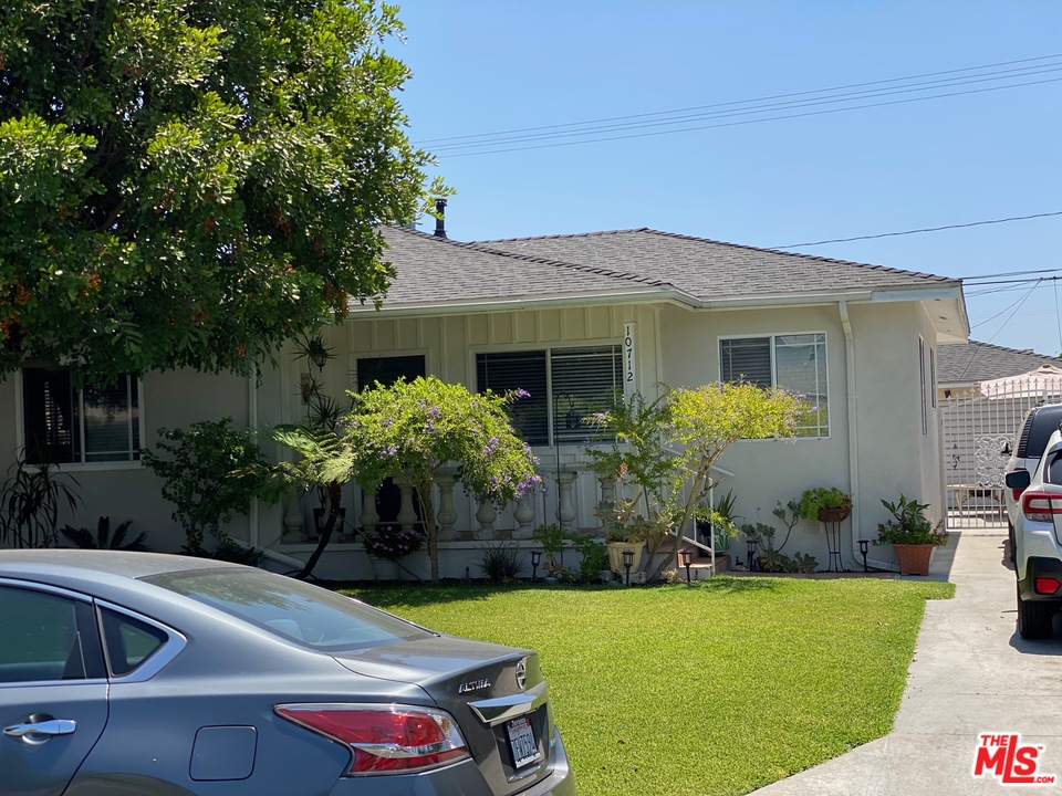 10712 Shellyfield Road Downey, CA 90241 - Photo 2 of 29 Gallery Image 2