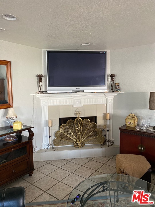 10712 Shellyfield Road Downey, CA 90241 - Photo 11 of 29 Gallery Image 11