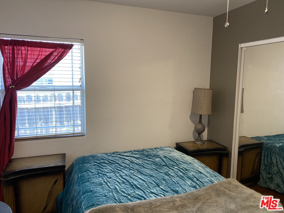 10712 Shellyfield Road Downey, CA 90241 - Photo 13 of 29 Gallery Image 13