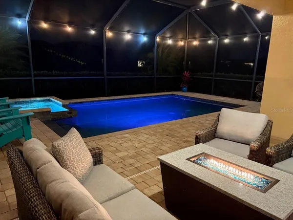 $650,000 | 10124 Marbella Drive, Bradenton, FL 34211